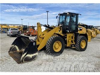 CAT 918M Chargeuse sur pneus