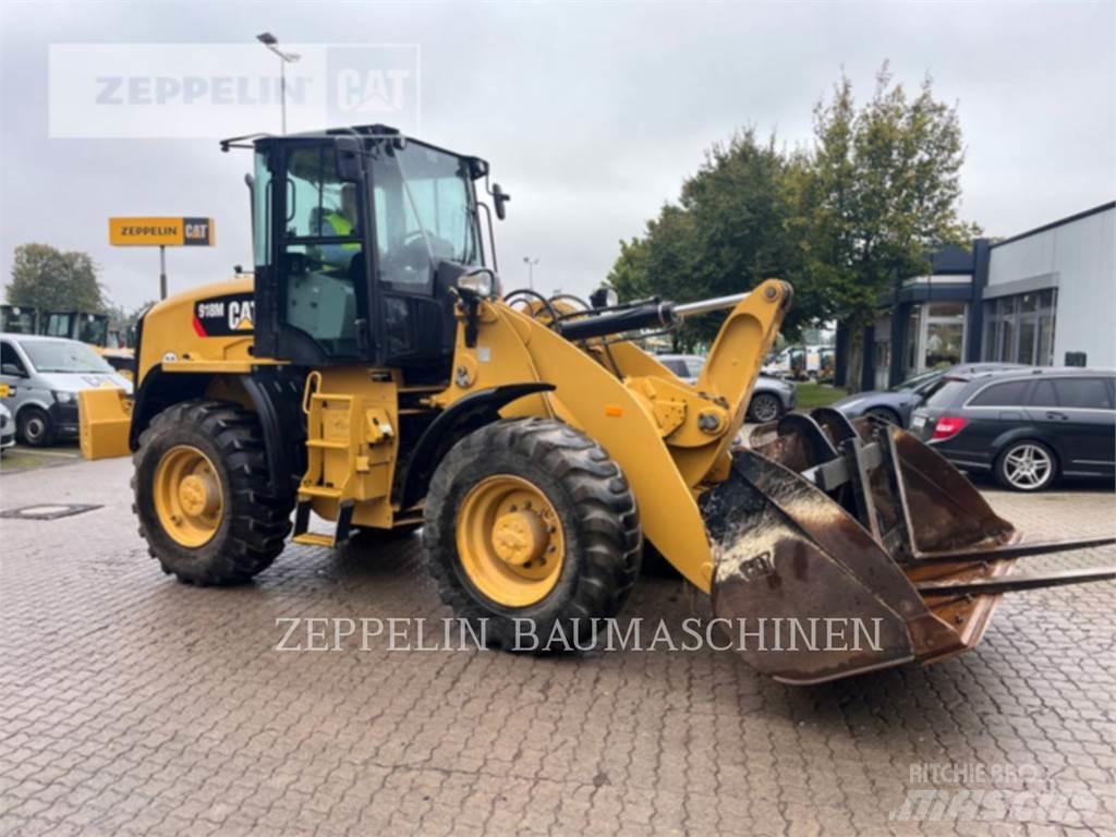 CAT 918M Chargeuse sur pneus