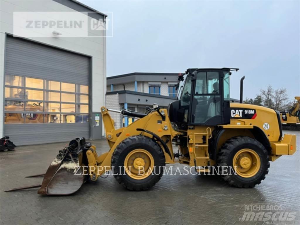 CAT 918M Chargeuse sur pneus