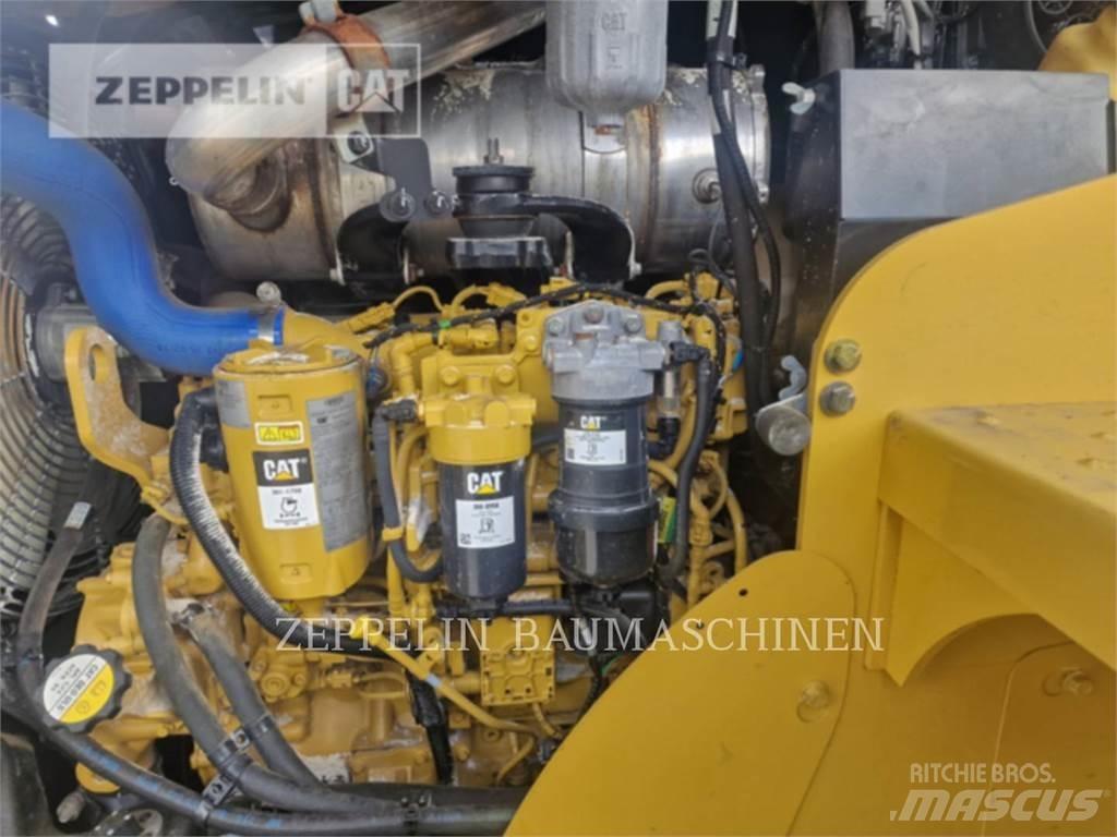 CAT 918M Chargeuse sur pneus