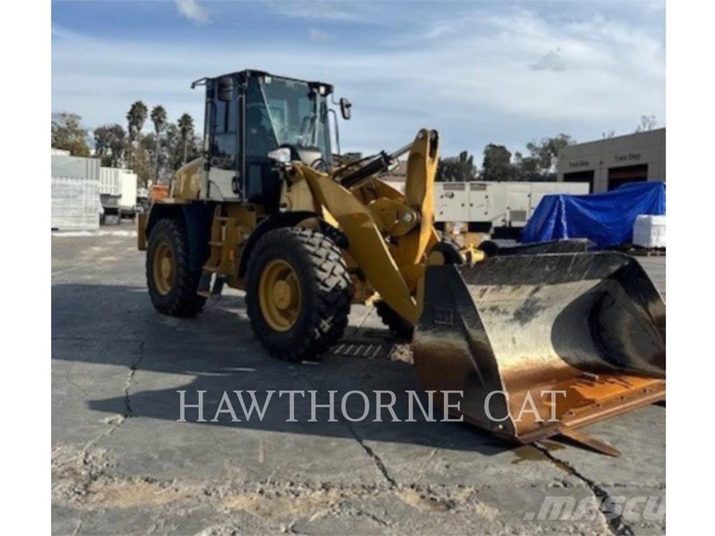 CAT 920 Chargeuse sur pneus