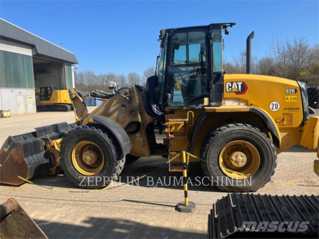 CAT 920-14A Chargeuse sur pneus