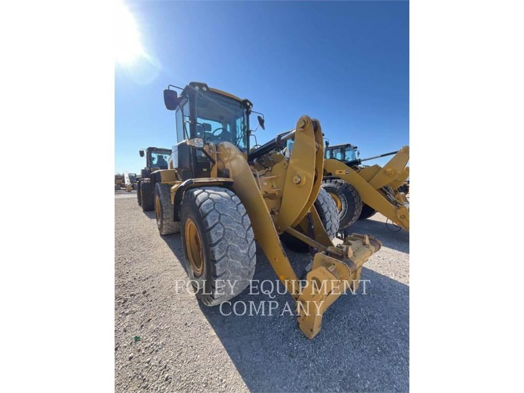 CAT 926M Chargeuse sur pneus