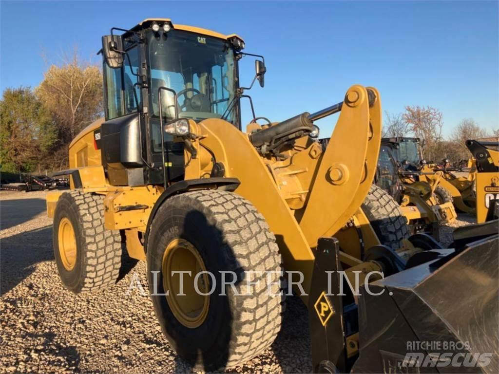 CAT 926M Chargeuse sur pneus