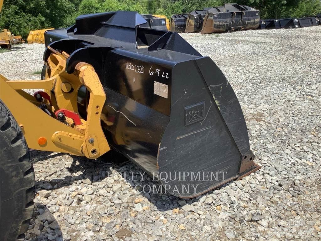 CAT 926M Chargeuse sur pneus
