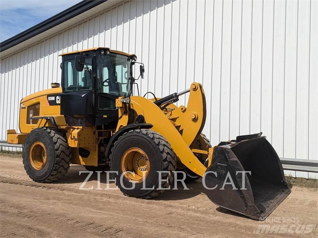 CAT 926M Chargeuse sur pneus