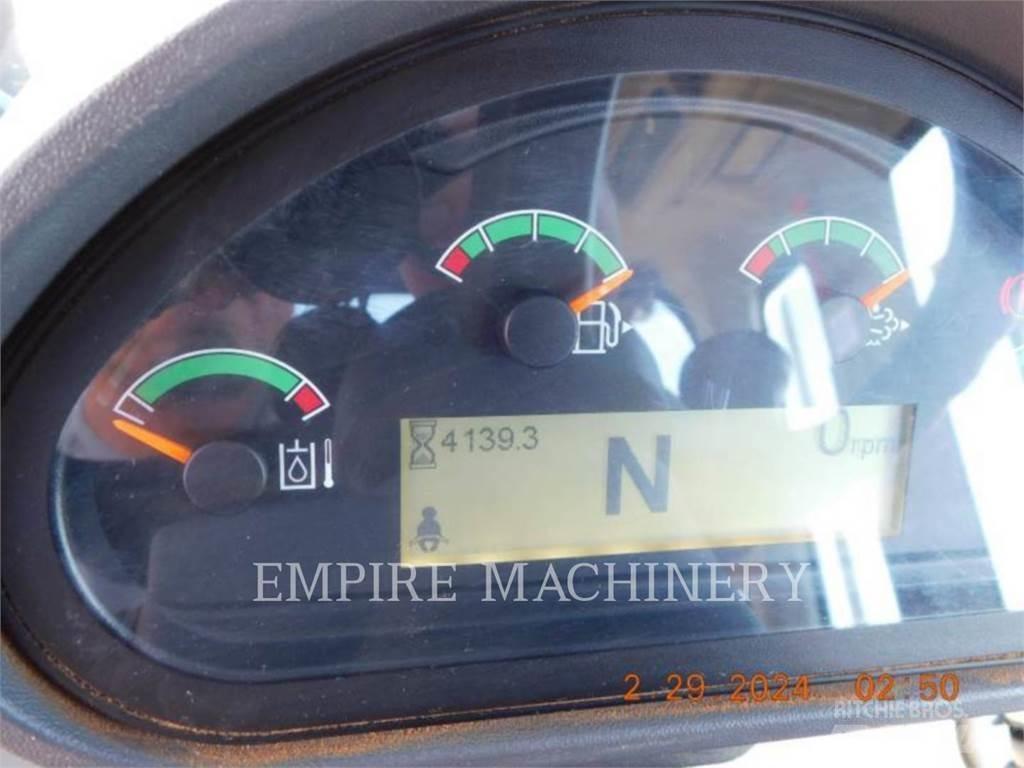 CAT 926M Chargeuse sur pneus