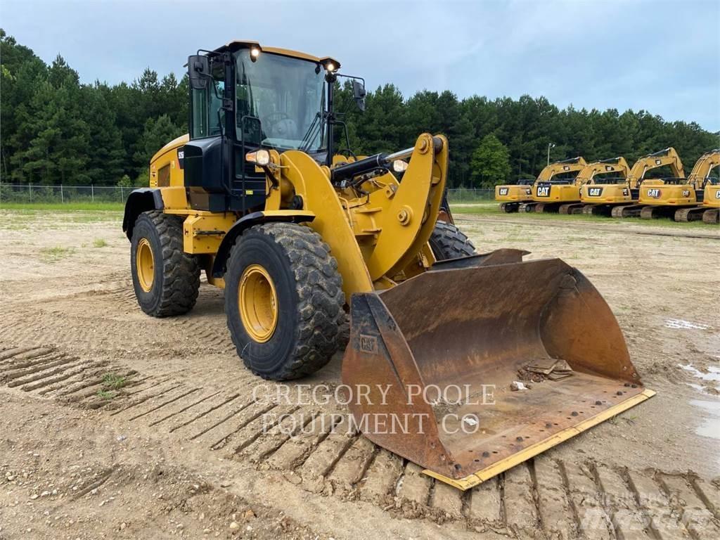 CAT 926M Chargeuse sur pneus