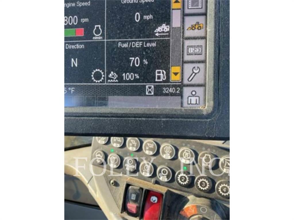 CAT 926M Chargeuse sur pneus