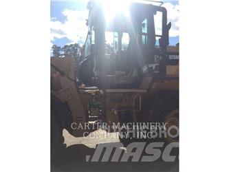 CAT 926M Chargeuse sur pneus