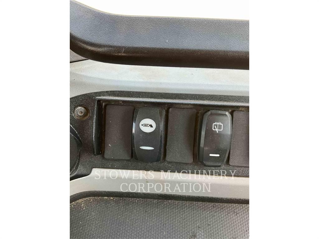 CAT 926M Chargeuse sur pneus