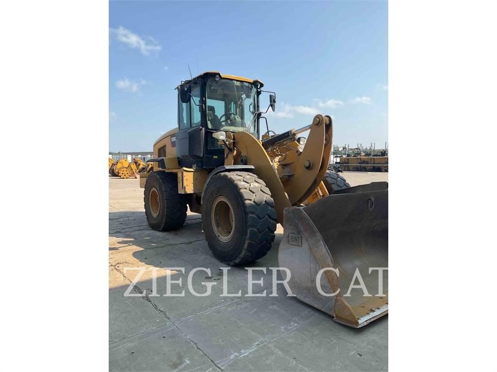 CAT 926M Chargeuse sur pneus