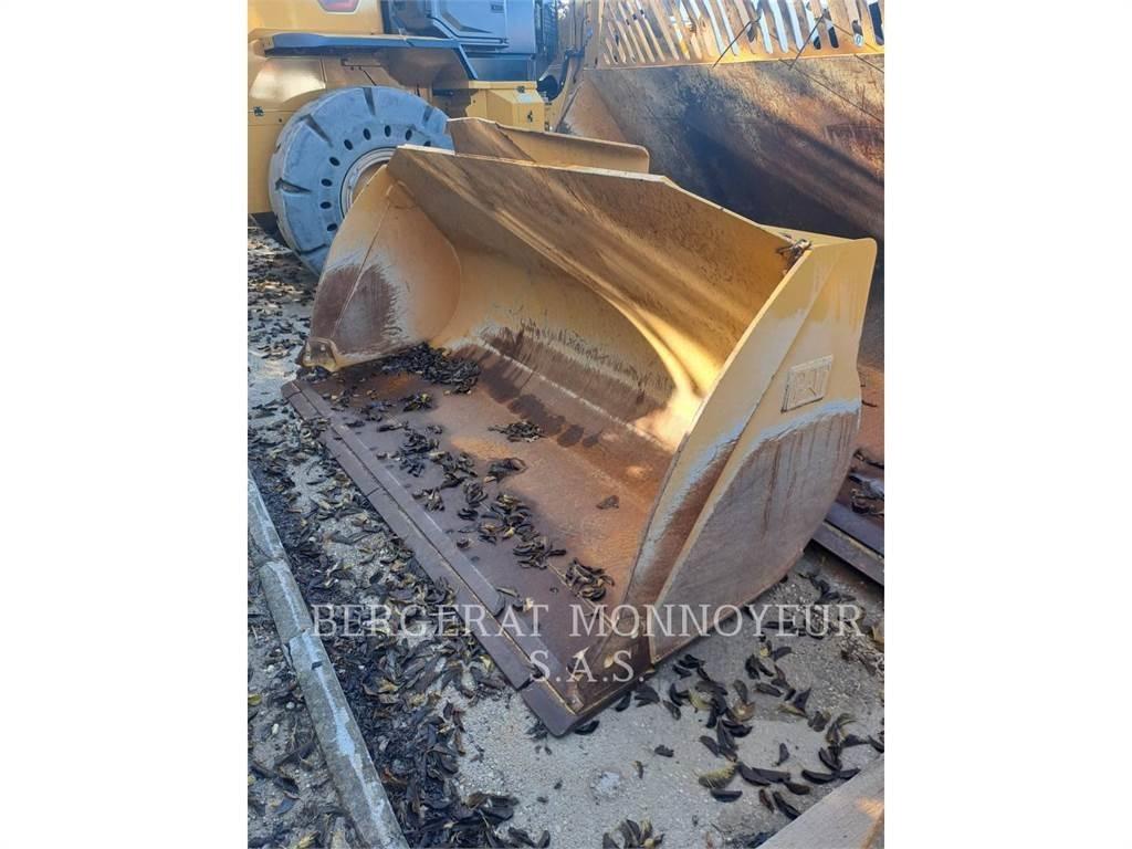 CAT 926M Chargeuse sur pneus