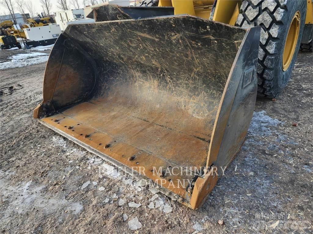 CAT 926M Chargeuse sur pneus