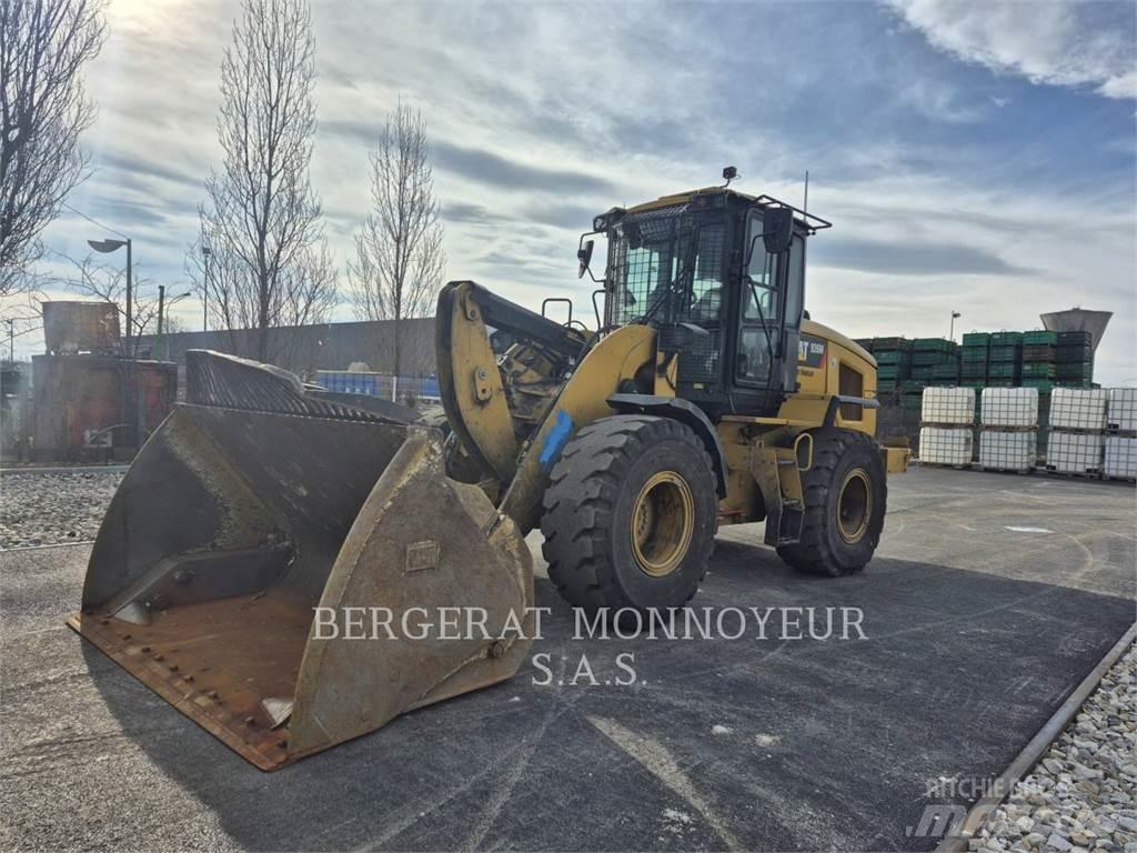 CAT 926M Chargeuse sur pneus