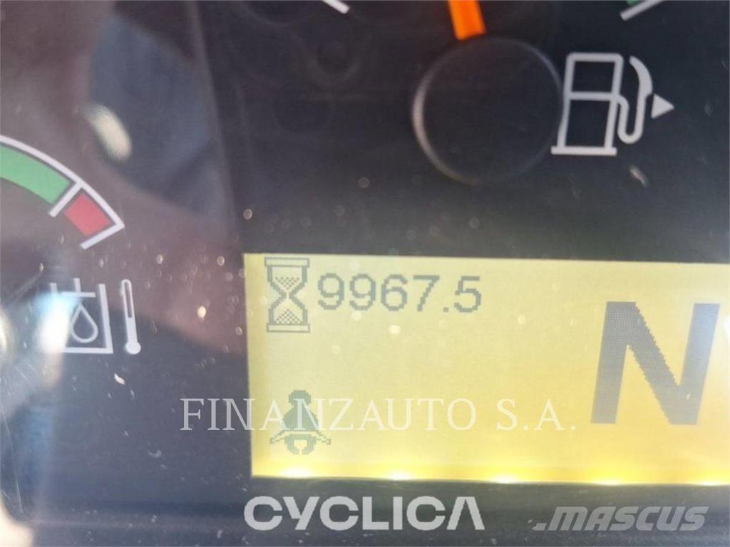 CAT 926M Chargeuse sur pneus