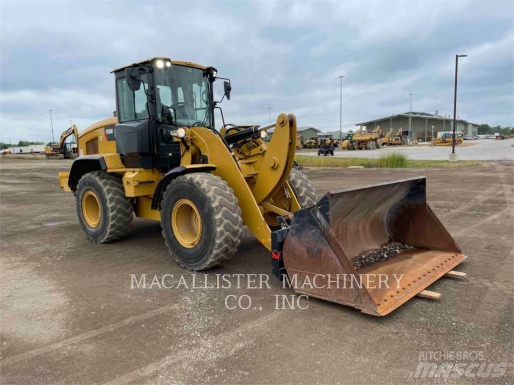CAT 926M Chargeuse sur pneus
