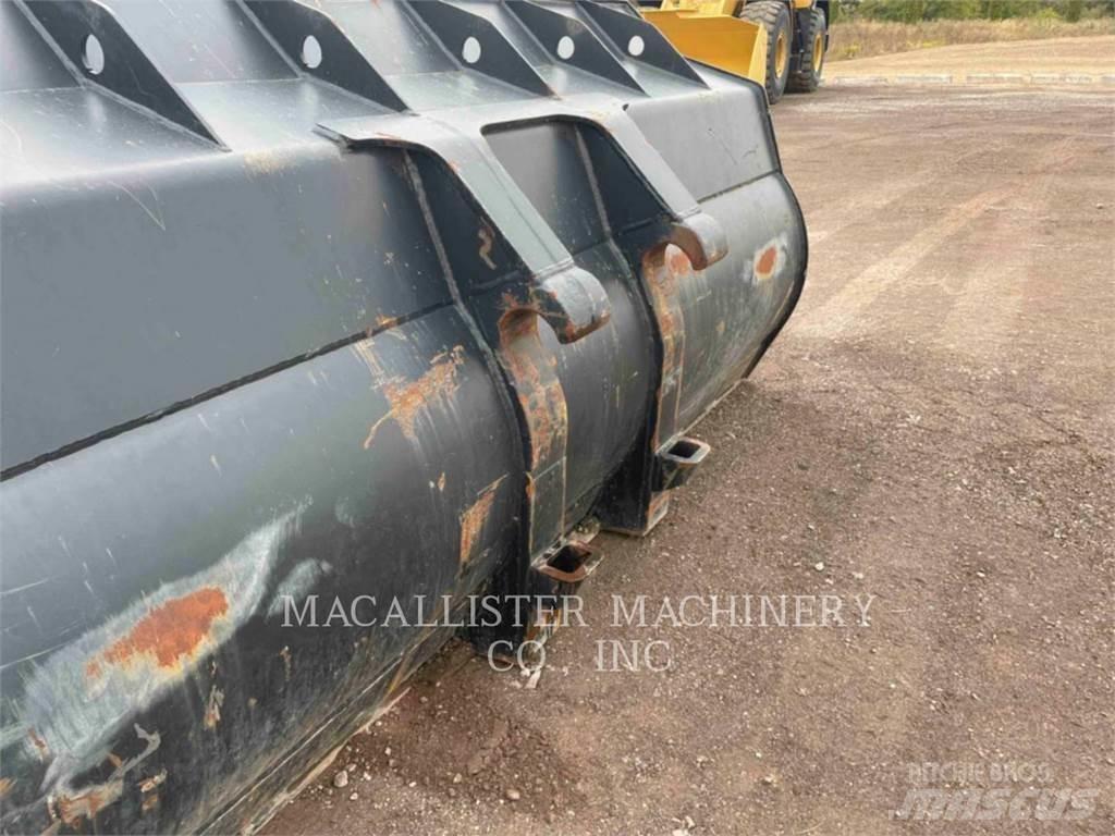CAT 926M Chargeuse sur pneus