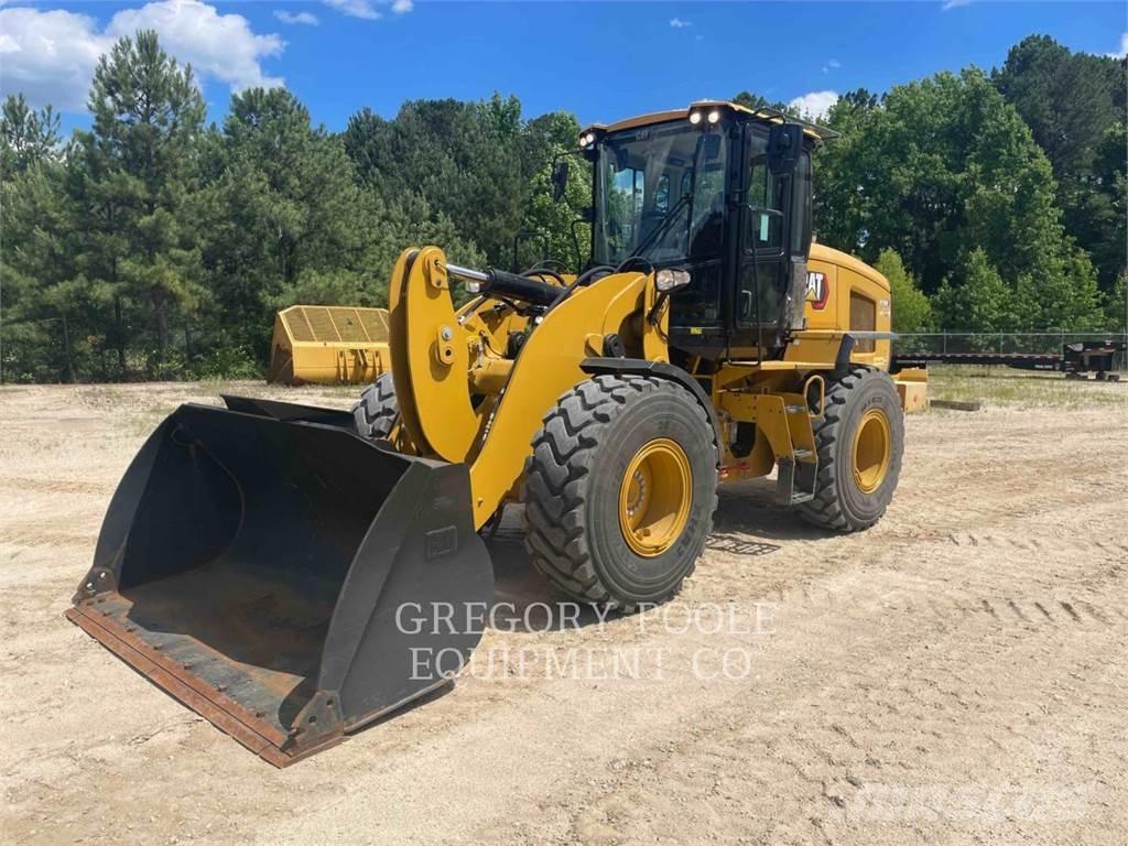 CAT 926M Chargeuse sur pneus