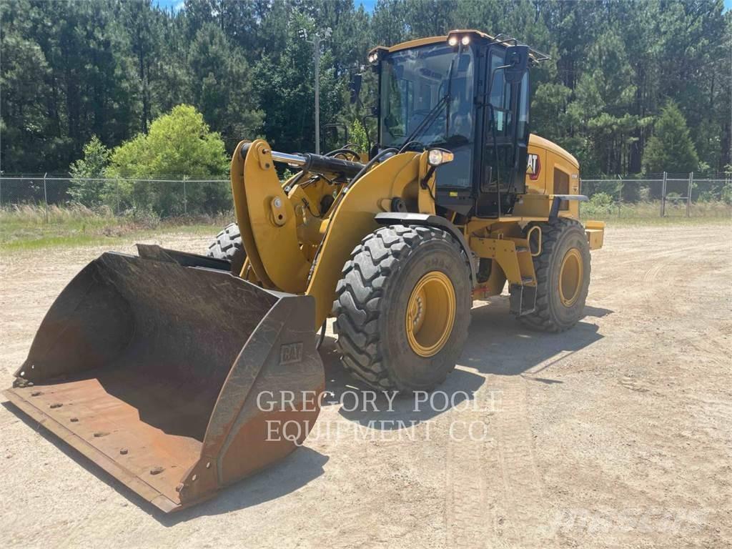 CAT 926M Chargeuse sur pneus