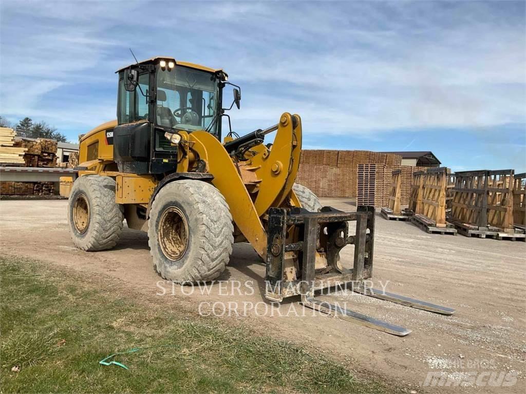 CAT 926M Chargeuse sur pneus