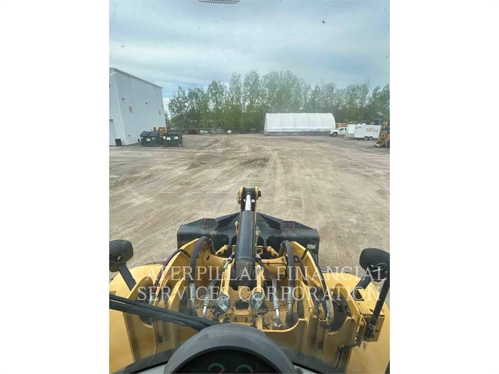 CAT 926M Chargeuse sur pneus