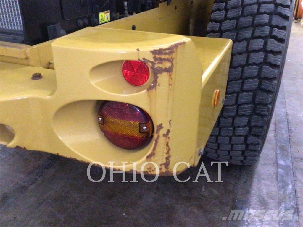 CAT 926M Chargeuse sur pneus