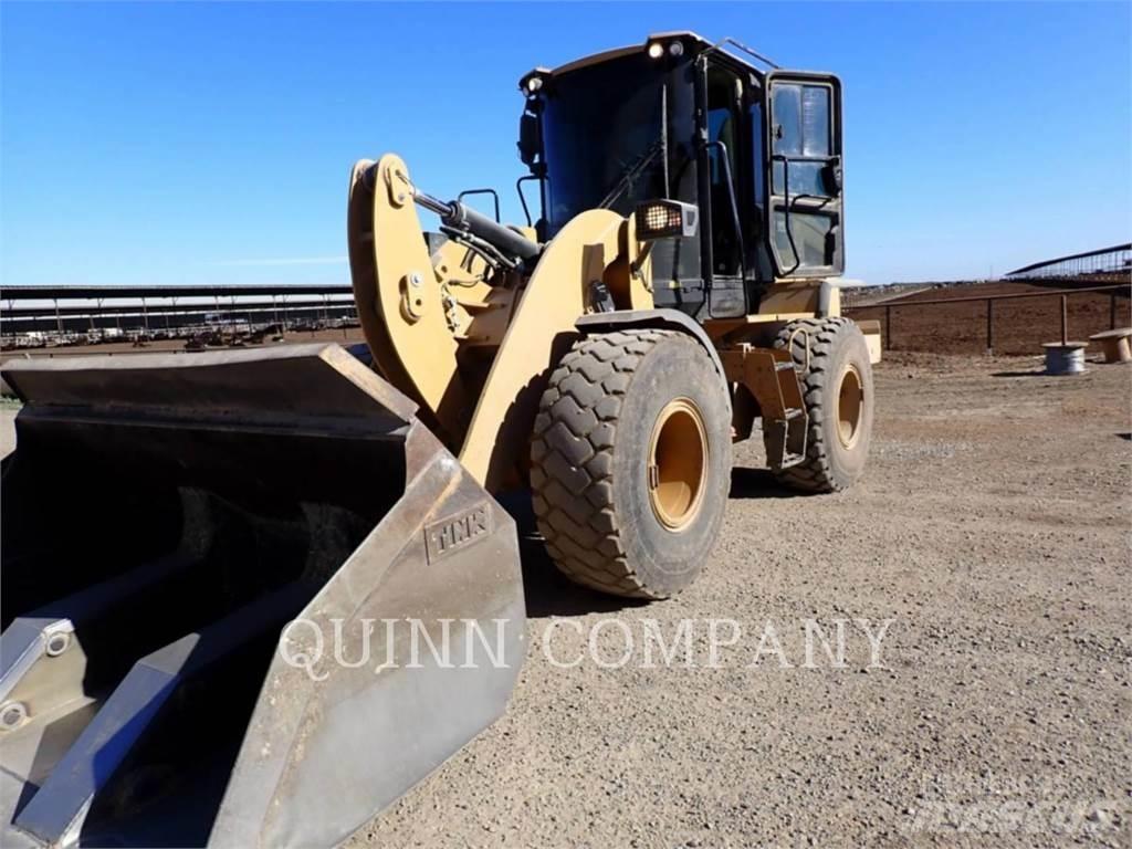CAT 926M Chargeuse sur pneus