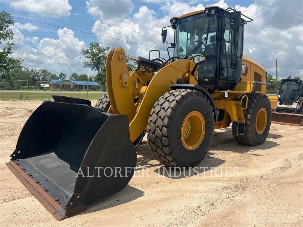 CAT 926M Chargeuse sur pneus