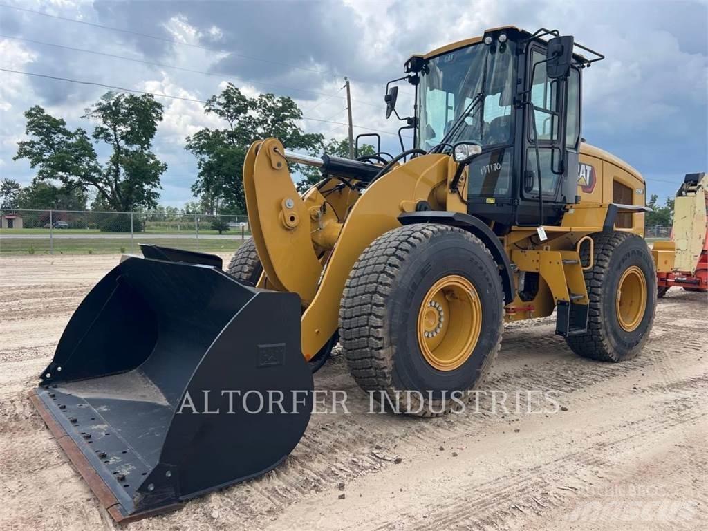 CAT 926M Chargeuse sur pneus
