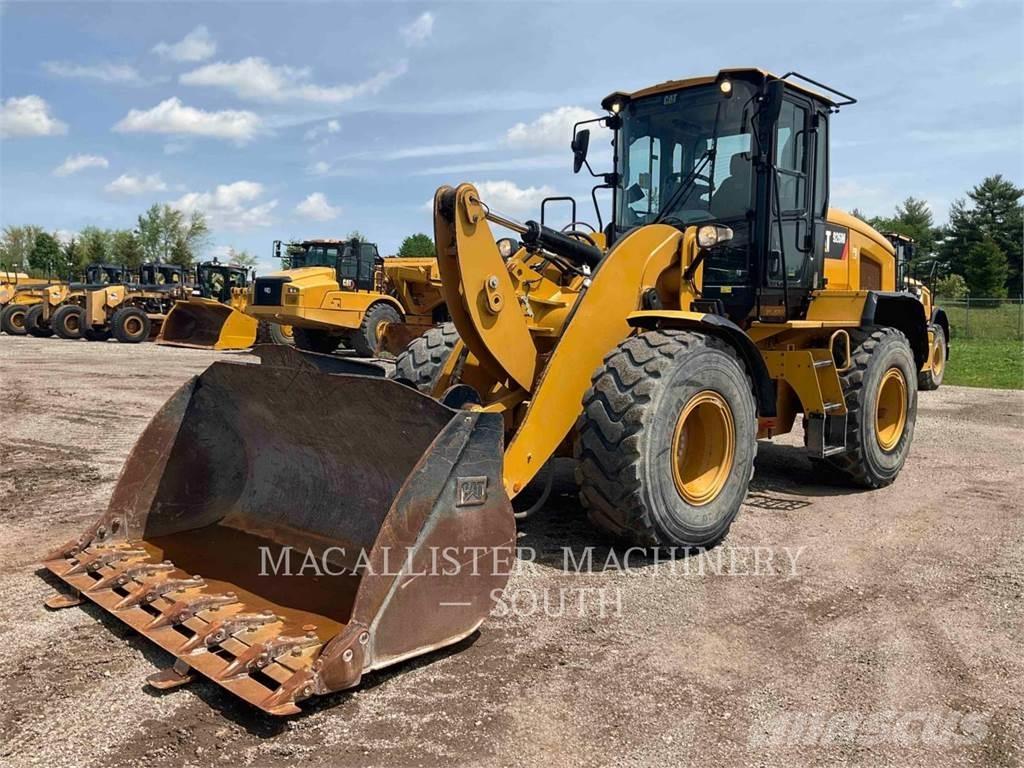 CAT 926M Chargeuse sur pneus