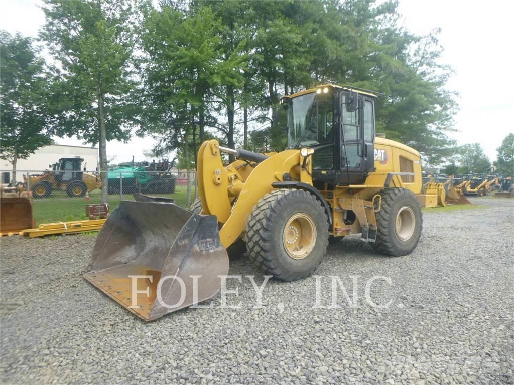 CAT 926M Chargeuse sur pneus