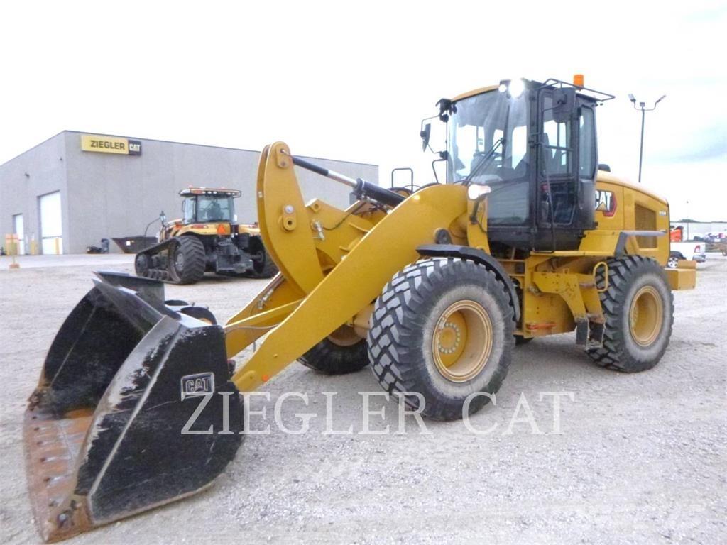 CAT 926M Chargeuse sur pneus