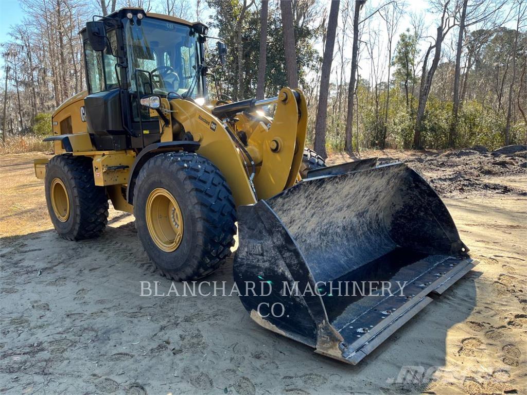 CAT 926M Chargeuse sur pneus