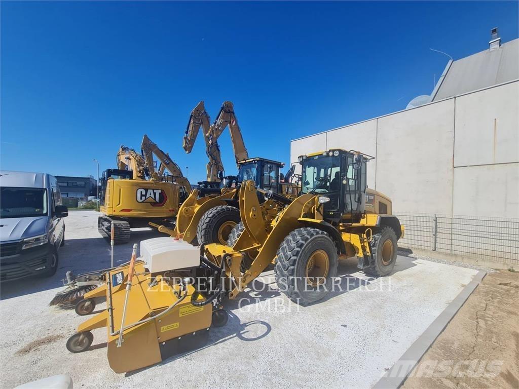CAT 926M Chargeuse sur pneus