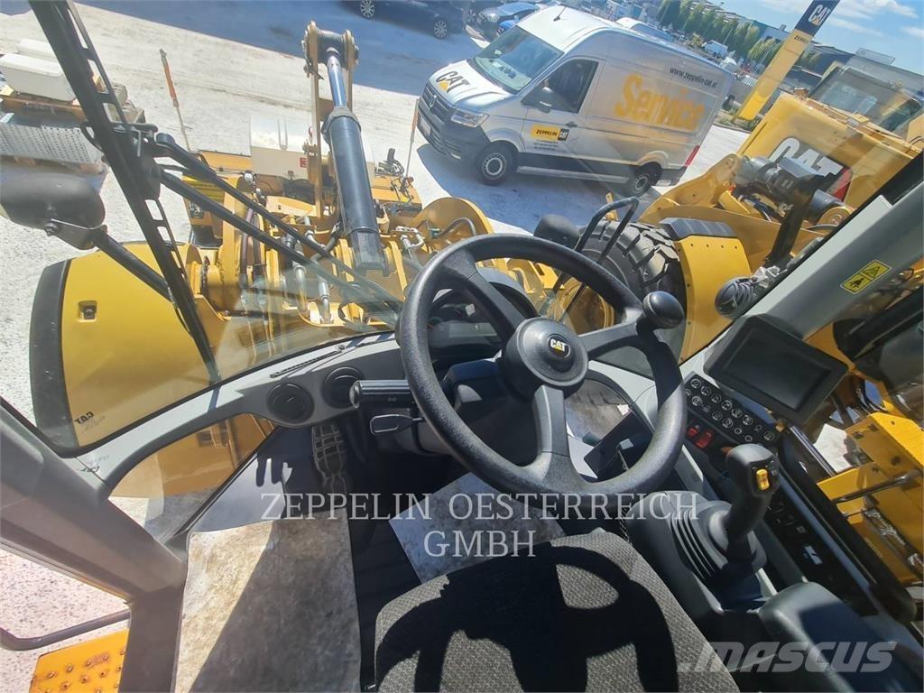 CAT 926M Chargeuse sur pneus