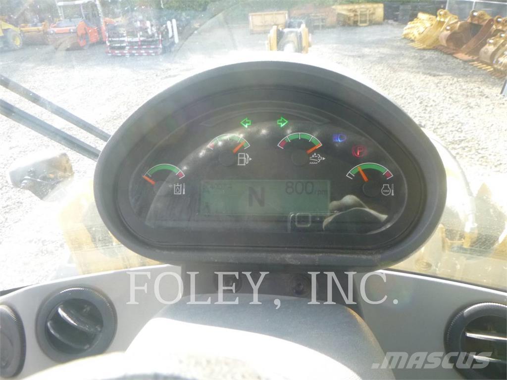 CAT 926M Chargeuse sur pneus