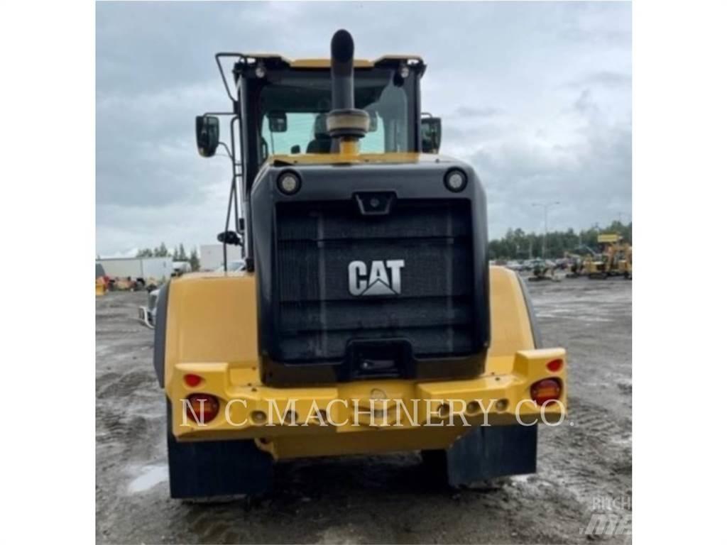 CAT 926M Chargeuse sur pneus