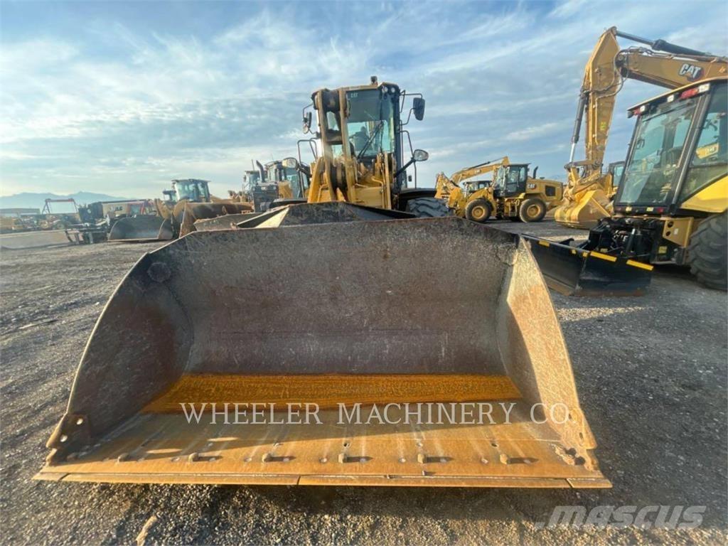 CAT 926M HL QC Chargeuse sur pneus