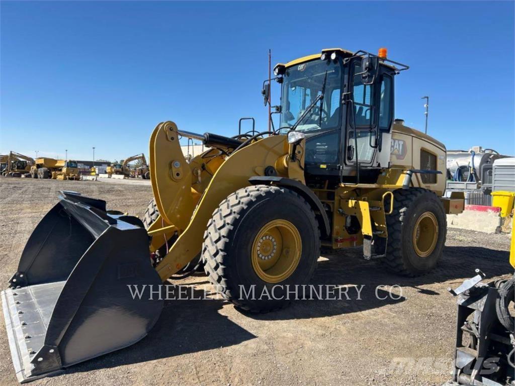 CAT 926M QC 3V Chargeuse sur pneus