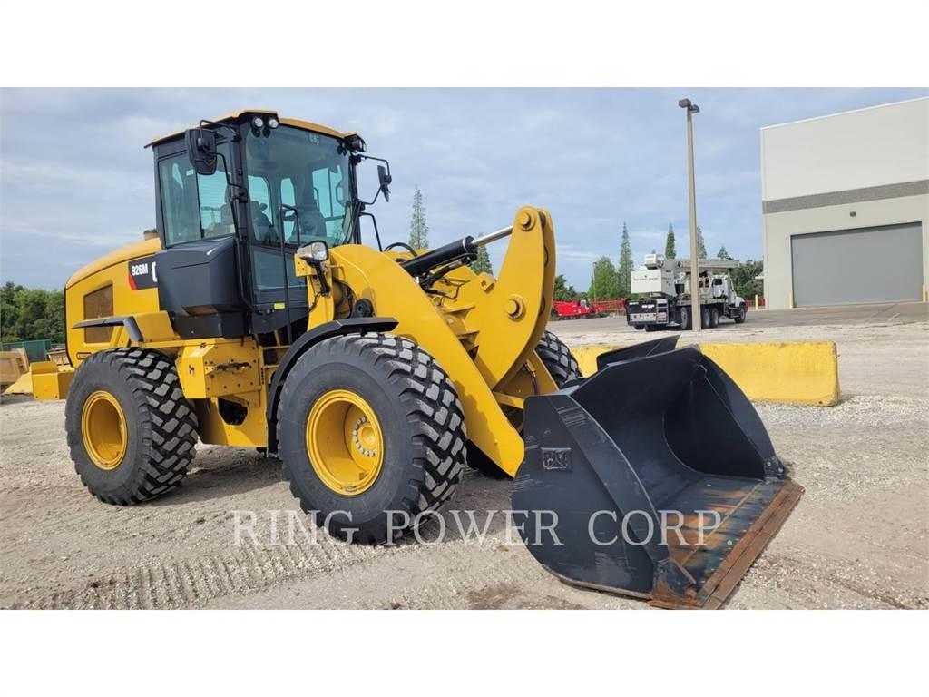 CAT 926MQC3V Chargeuse sur pneus