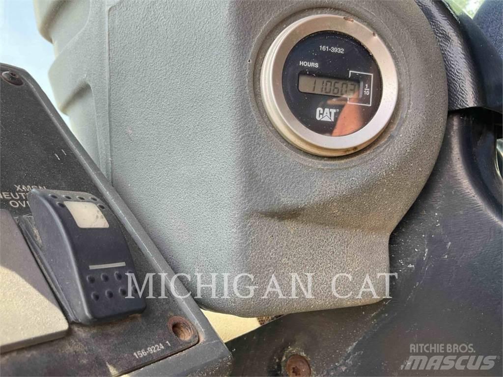 CAT 928G Chargeuse sur pneus