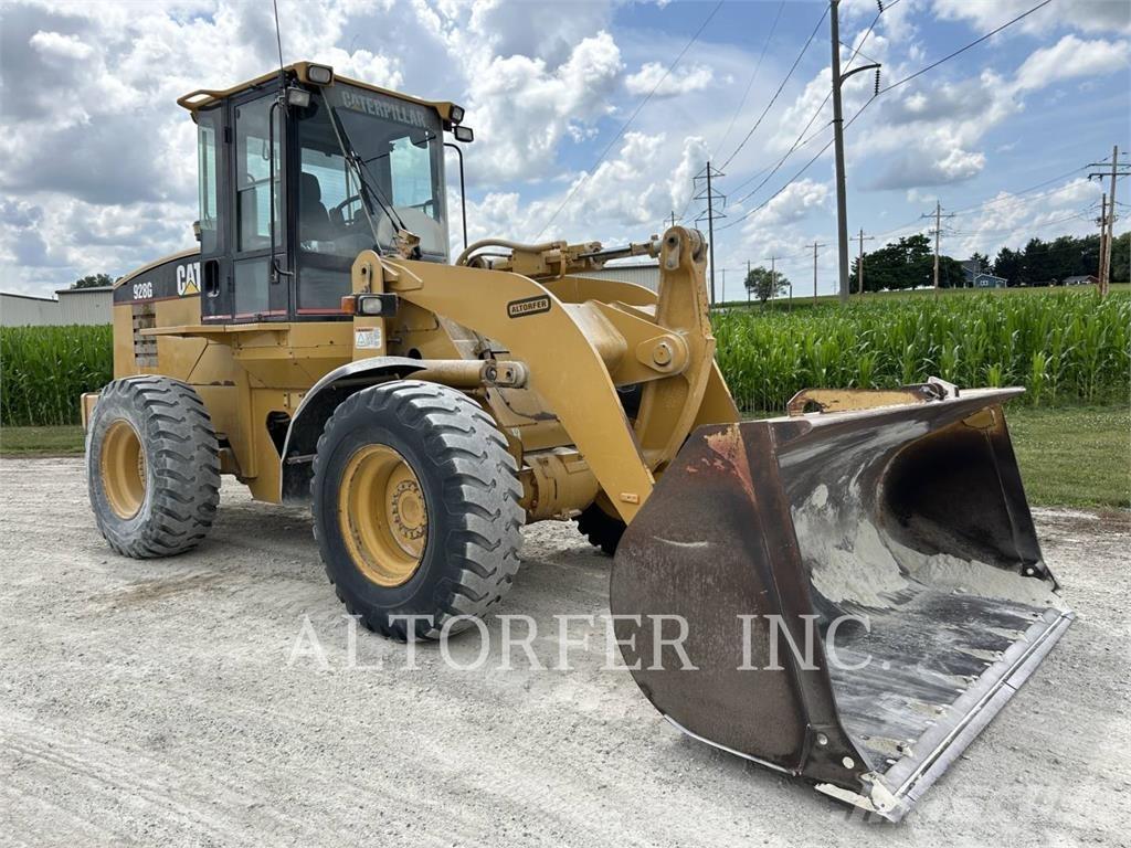 CAT 928G Chargeuse sur pneus