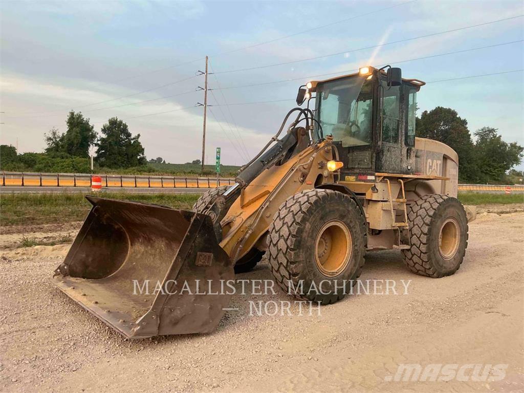 CAT 930G Chargeuse sur pneus