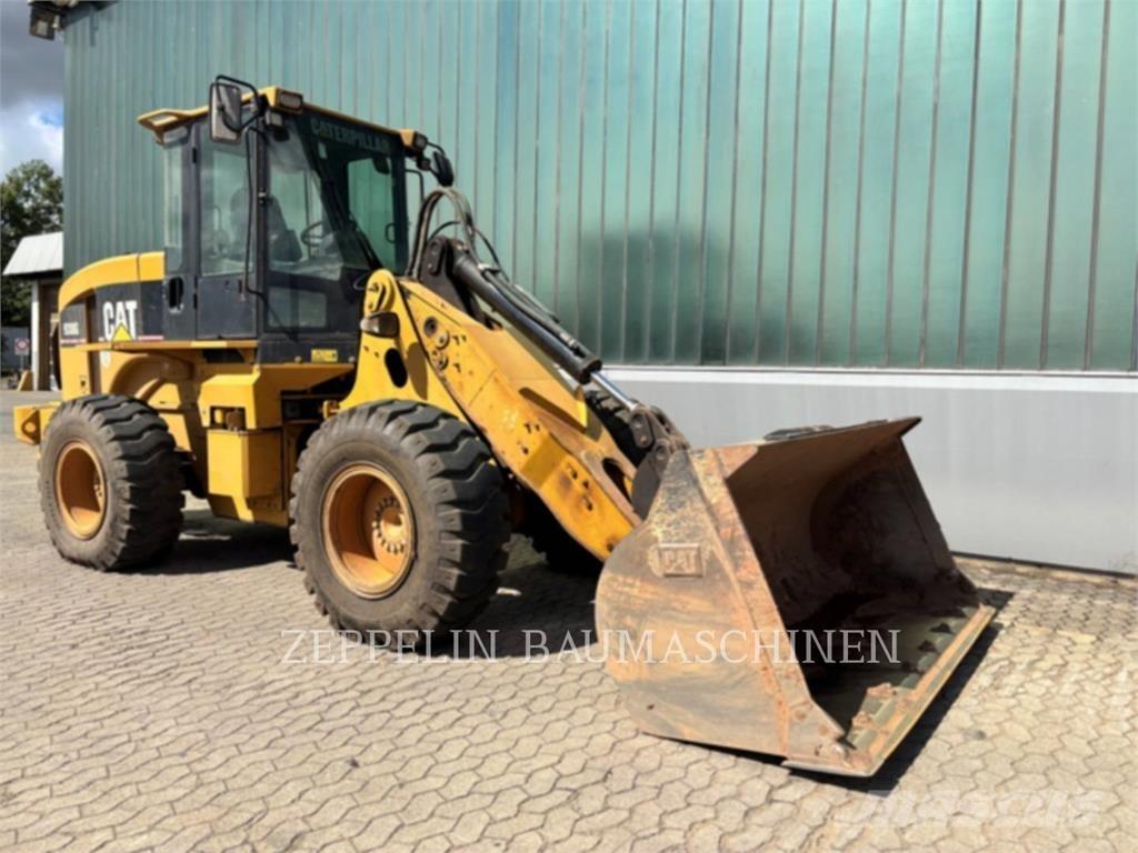 CAT 930G Chargeuse sur pneus