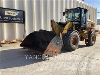 CAT 930M Chargeuse sur pneus