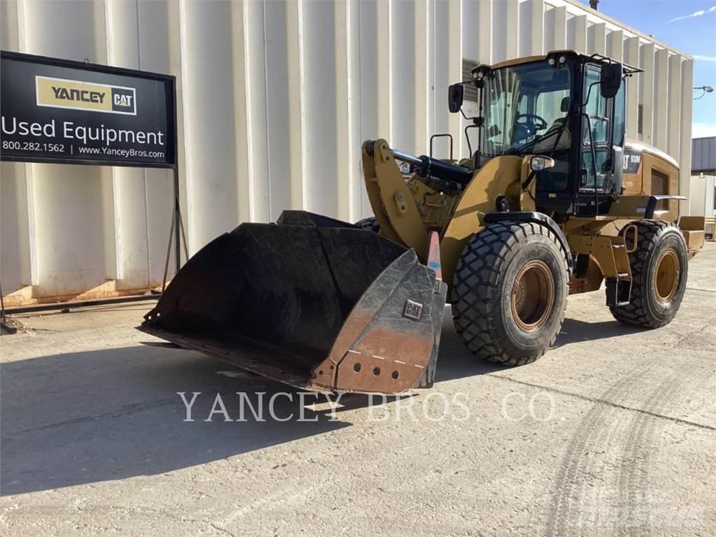 CAT 930M Chargeuse sur pneus