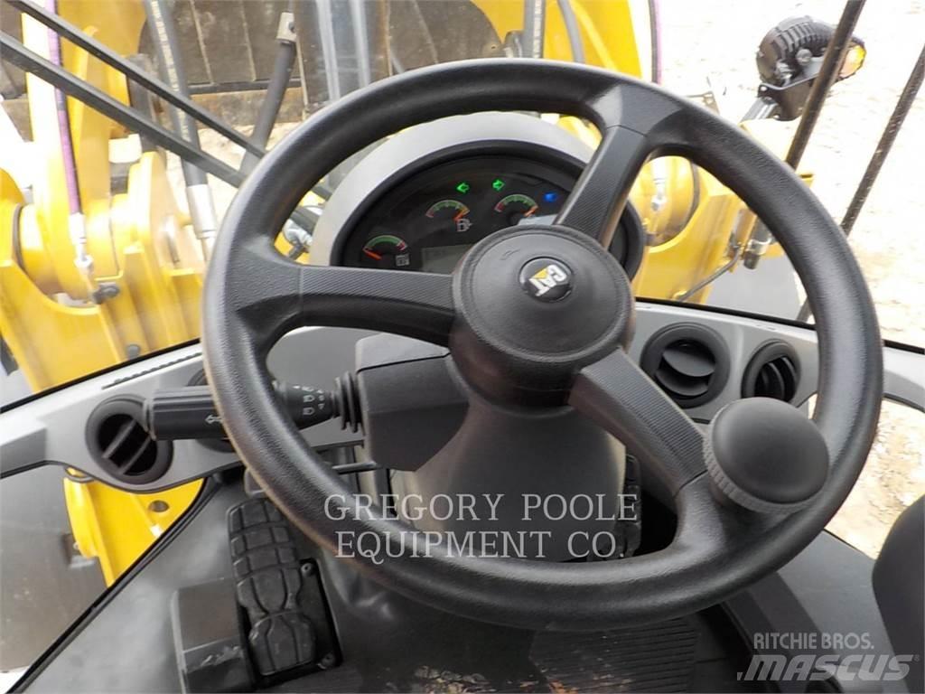 CAT 930M Chargeuse sur pneus