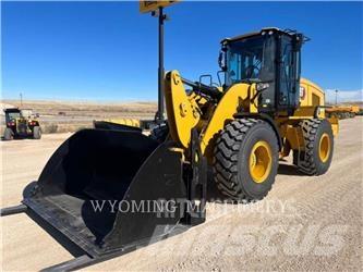 CAT 930M Chargeuse sur pneus