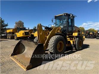 CAT 930M Chargeuse sur pneus